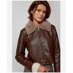 Organic Brown leather jacket with fur collar